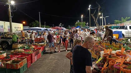 Découvrez le marché nocturne de Valette