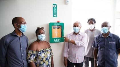 Installation de 18 défibrillateurs dans les Etablissements Recevant du Public