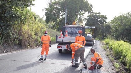 BEL-ÉTANG:TRAVAUX D'ENROBAGE