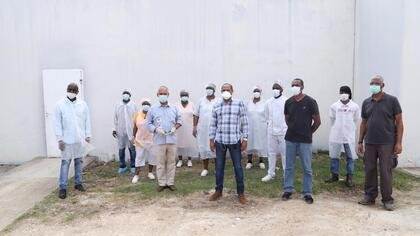 GESTION DE LA CRISE SANITAIRE : CHRISTIAN BAPTISTE, LE MAIRE DE LA VILLE DE SAINTE-ANNE ACCUEILLE LE SÉNATEUR VICTORIN LUREL 