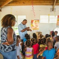 Des élèves attentifs aux explications