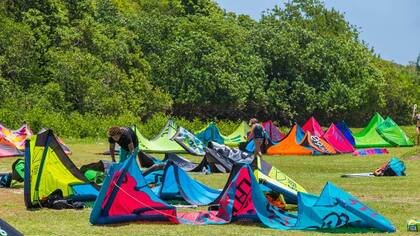 Compétition de kitesurf : un spot majestueux à Anse Du Belley